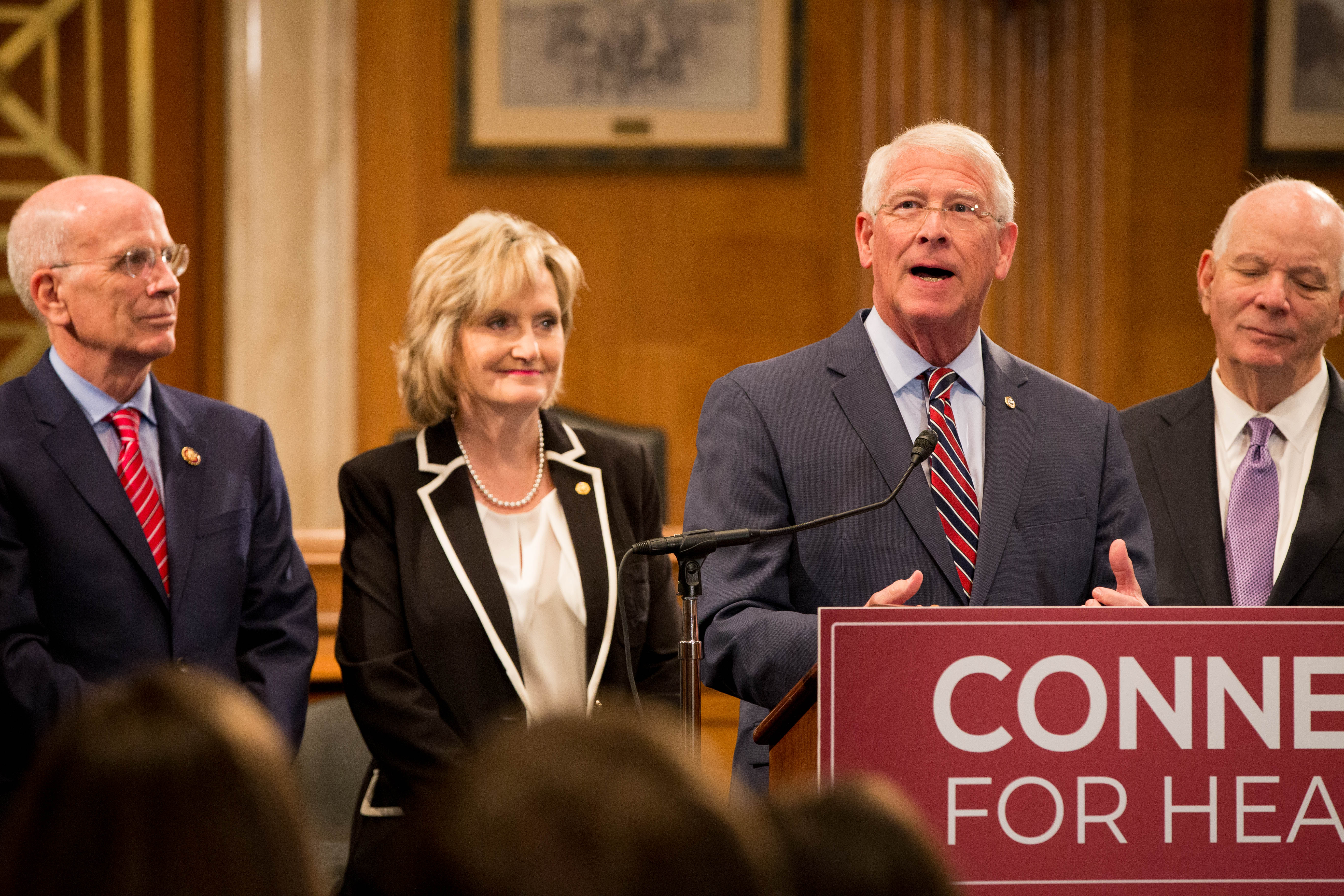 Wicker, Schatz Telehealth Resolution Passes Through Senate