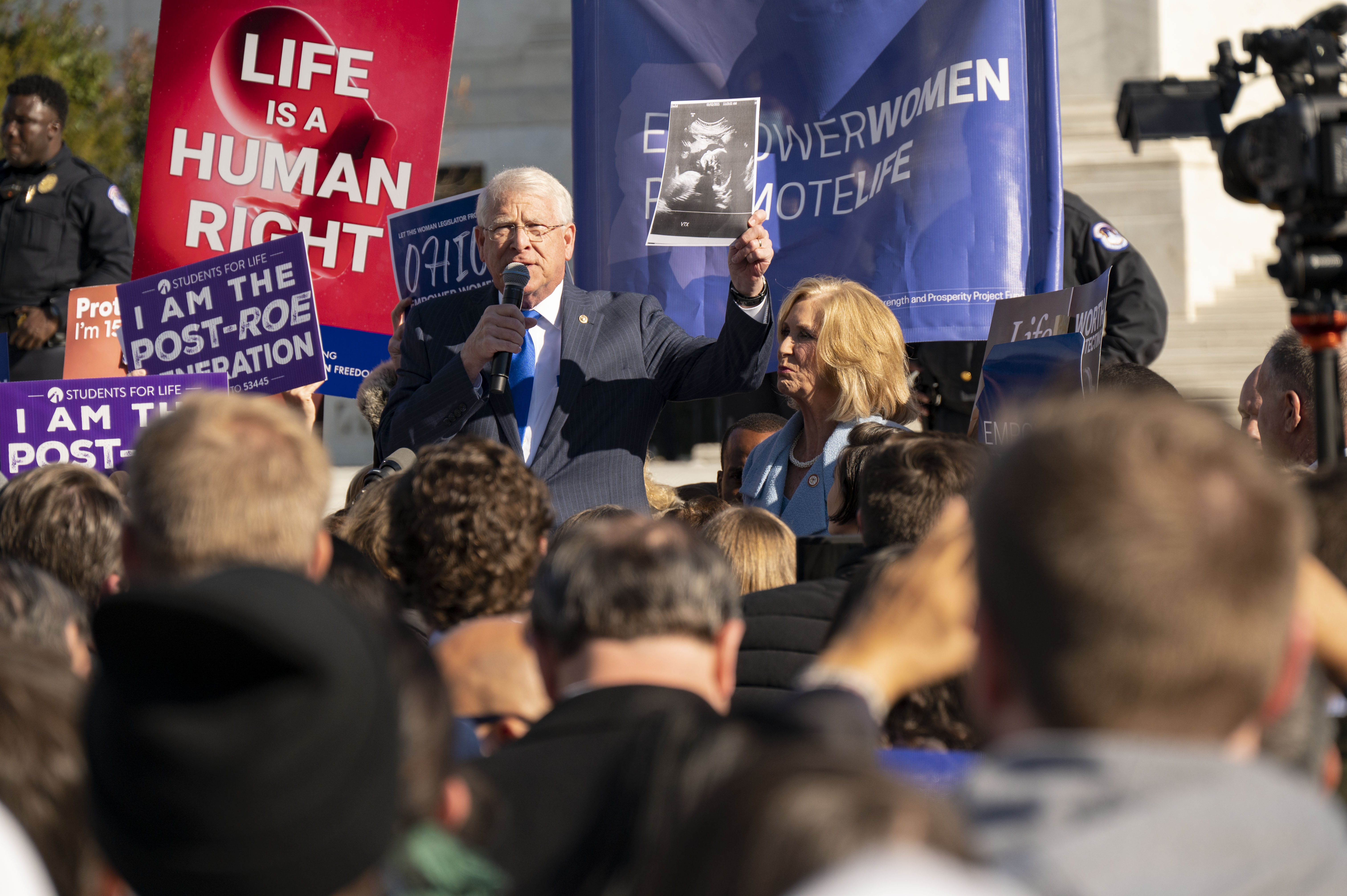 Wicker Celebrates End of Roe v. Wade