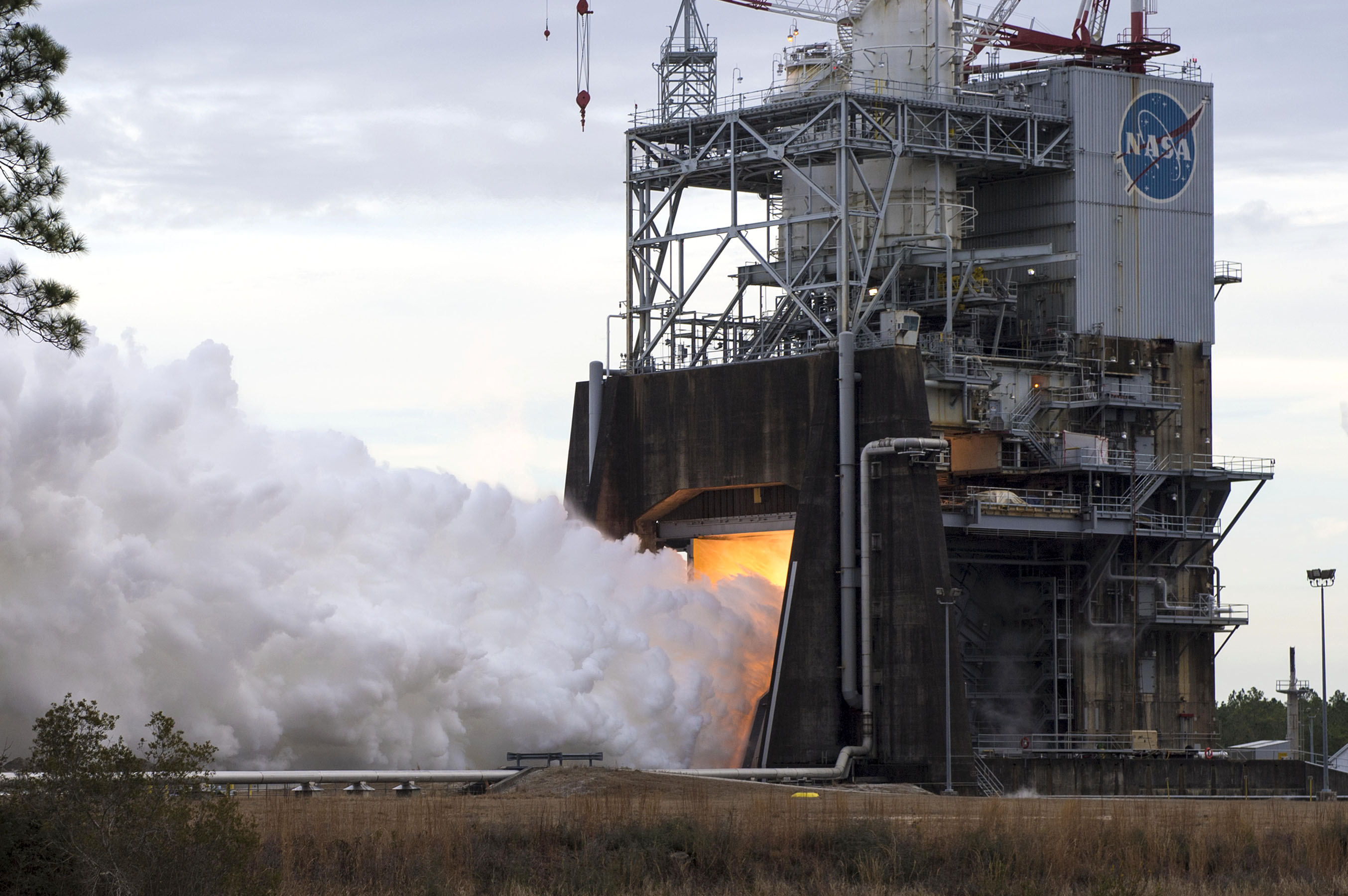 Wicker Celebrates ‘Green Run’ Test At Stennis Space Center