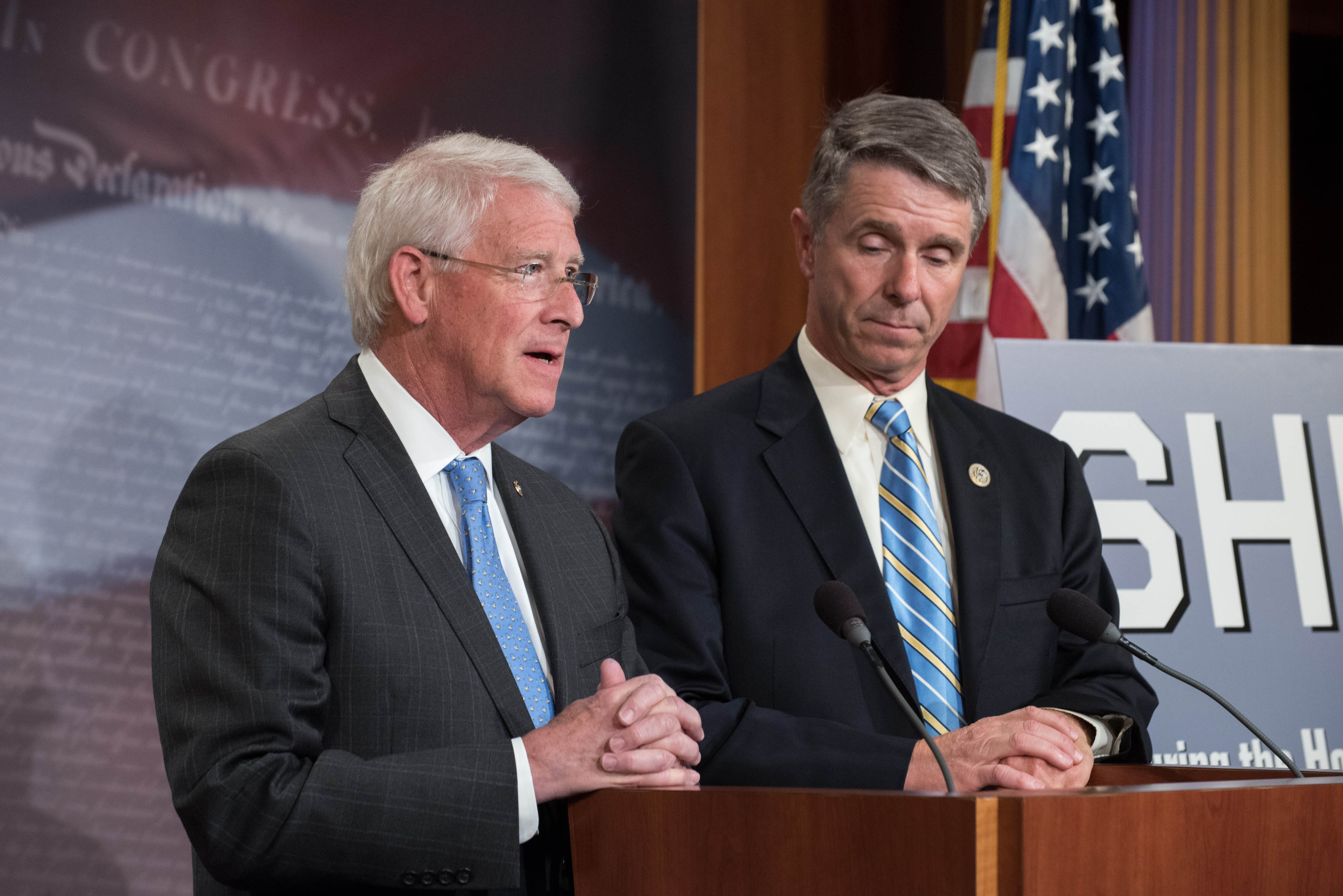 Senators Support Block Buy of Future Aircraft Carriers