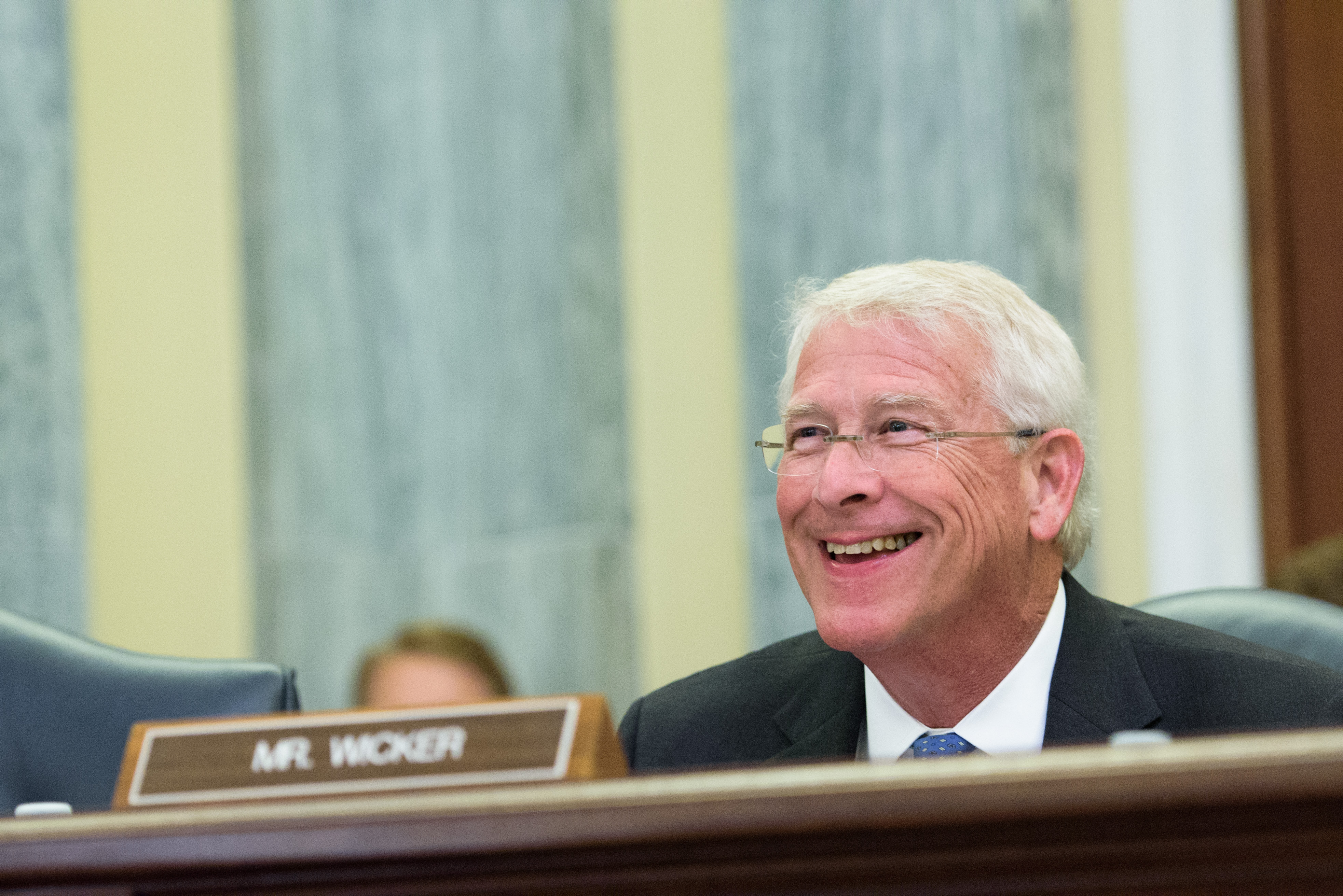 Wicker, Coons, Bipartisan Lawmakers Push For Expedited Relief For Chicken Growers