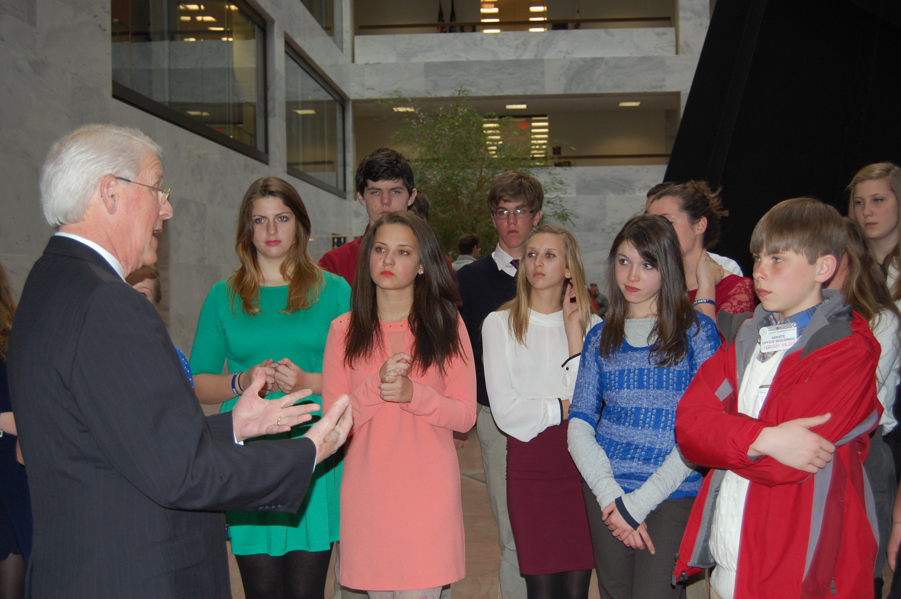Miss. Senators Urge Students to Apply for U.S. Senate Youth Program