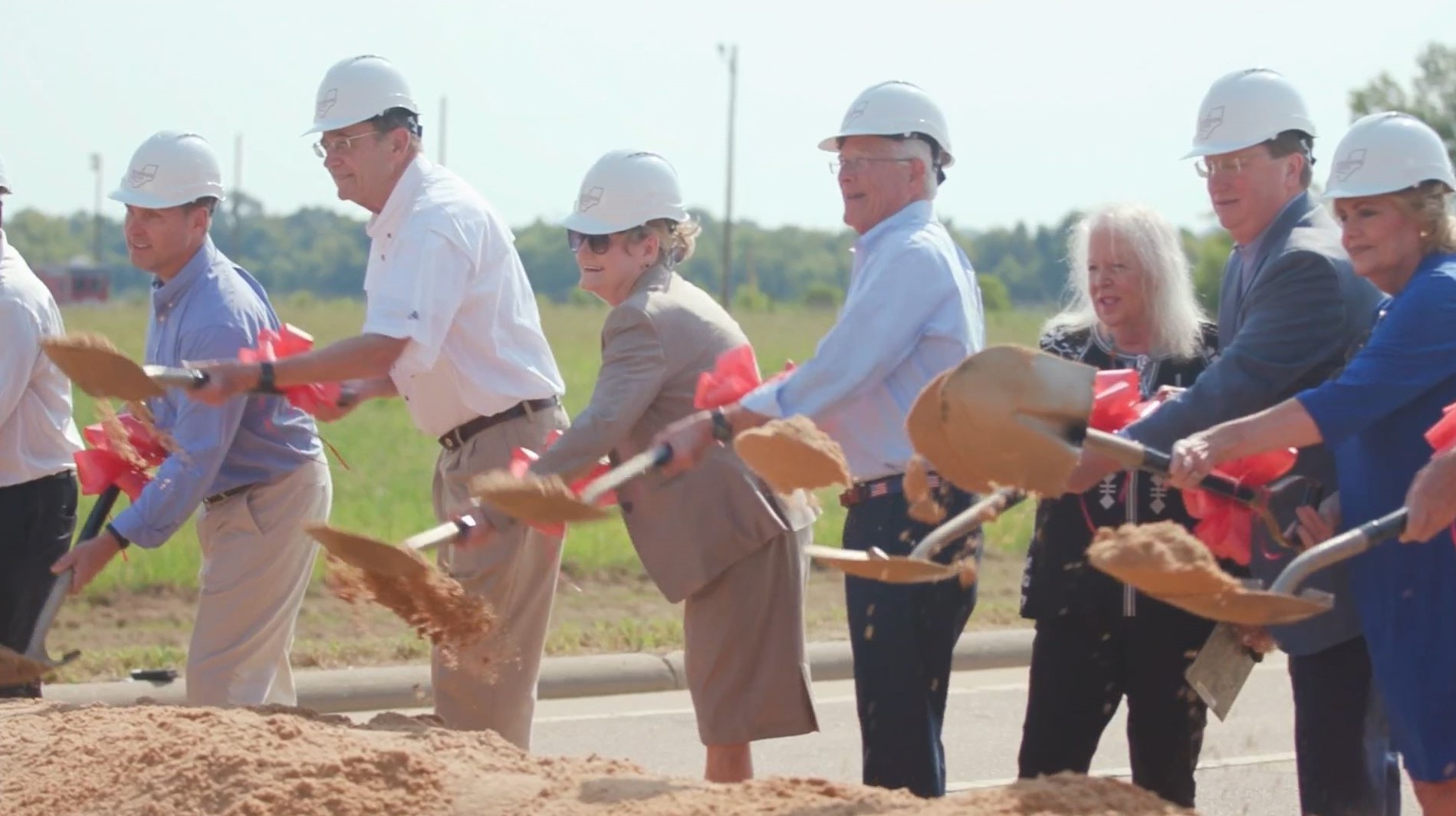 Wicker Celebrates Economic Development Projects