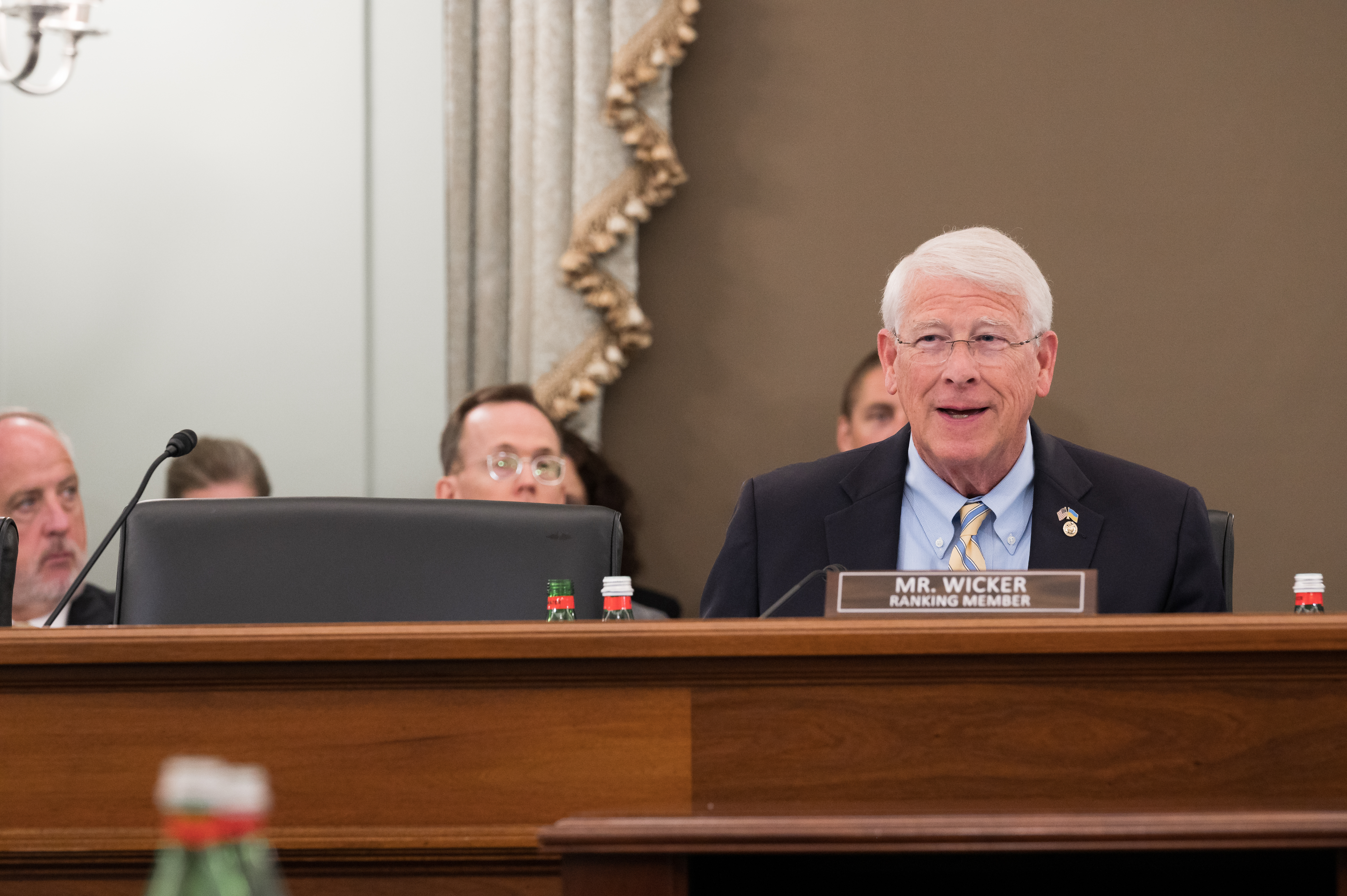 Wicker, Scott, Lankford Introduce Bill to Increase Transparency, Better Protect Children Online
