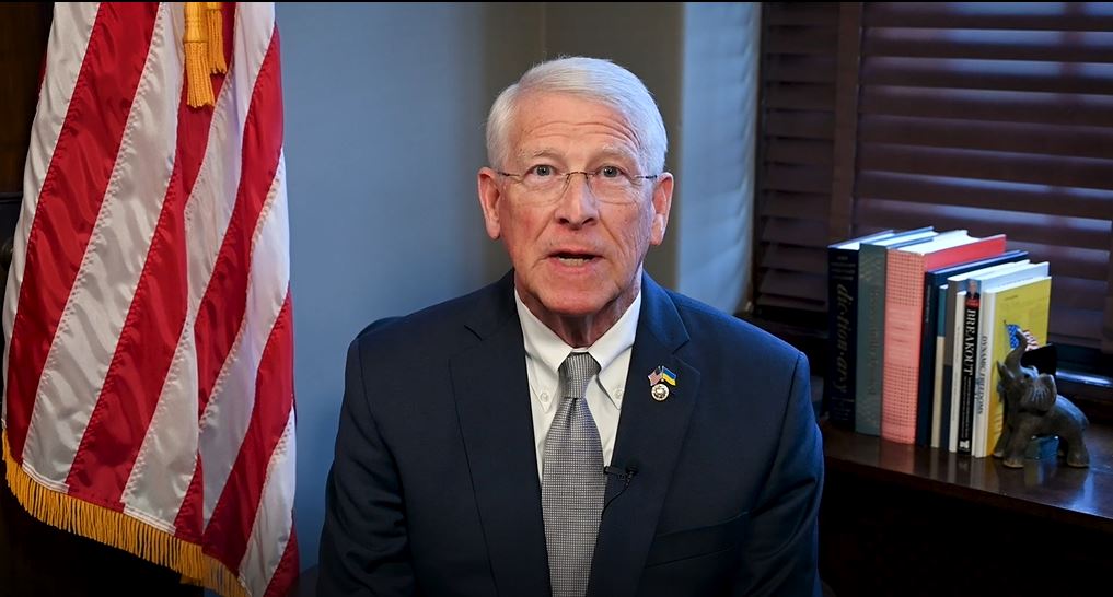 Wicker: Federal Return to Work Order Rings Hollow