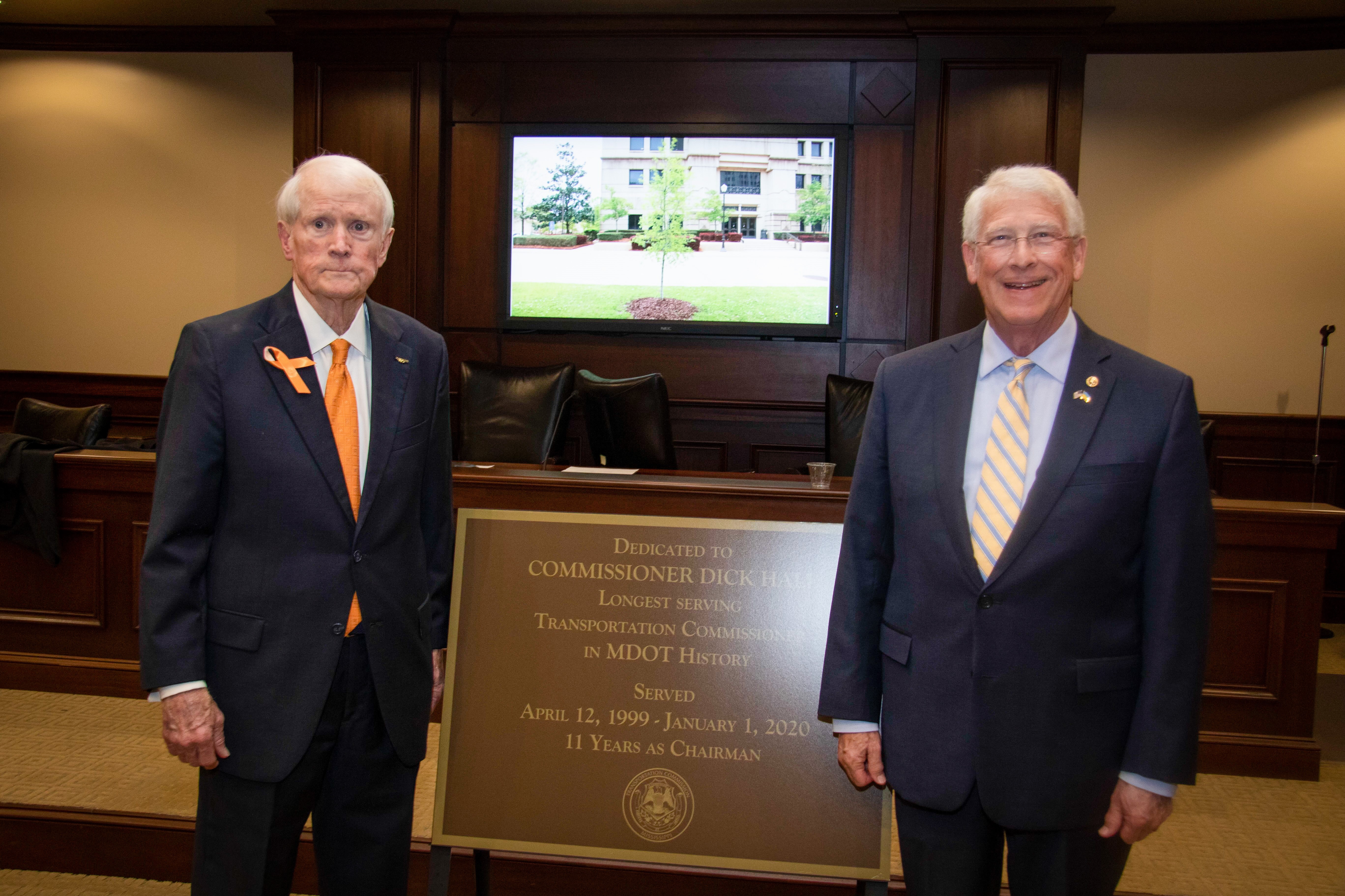 Wicker Comments on Passing of Dick Hall