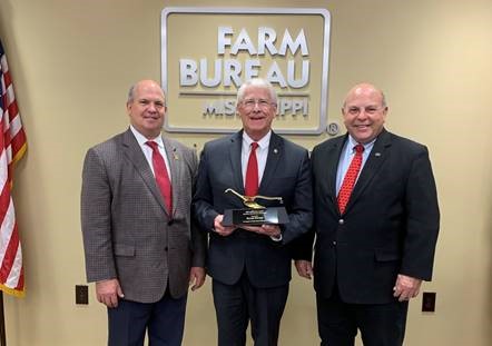 Wicker Receives Farm Bureau Golden Plow Award