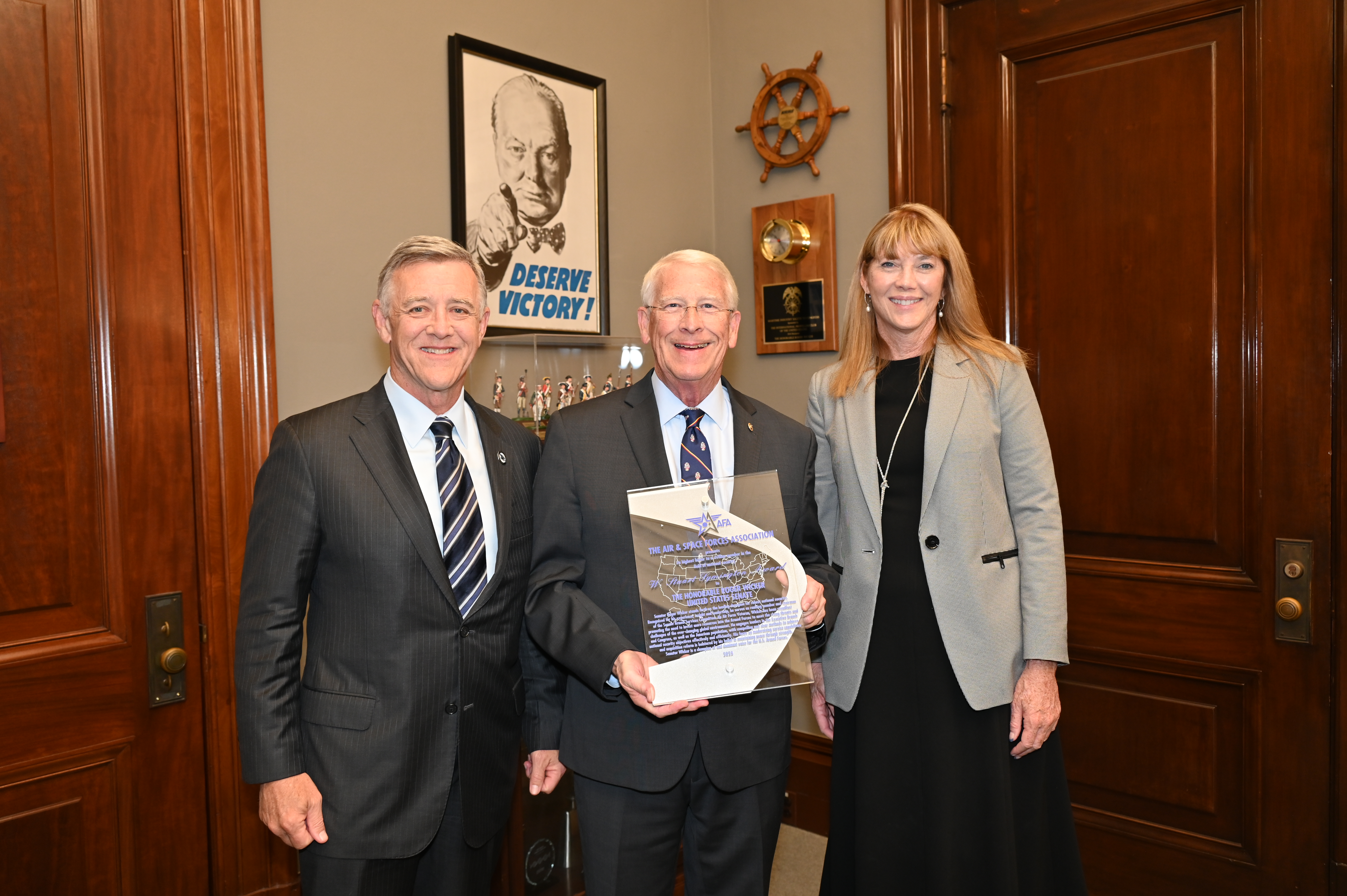 Wicker Receives W. Stuart Symington Award