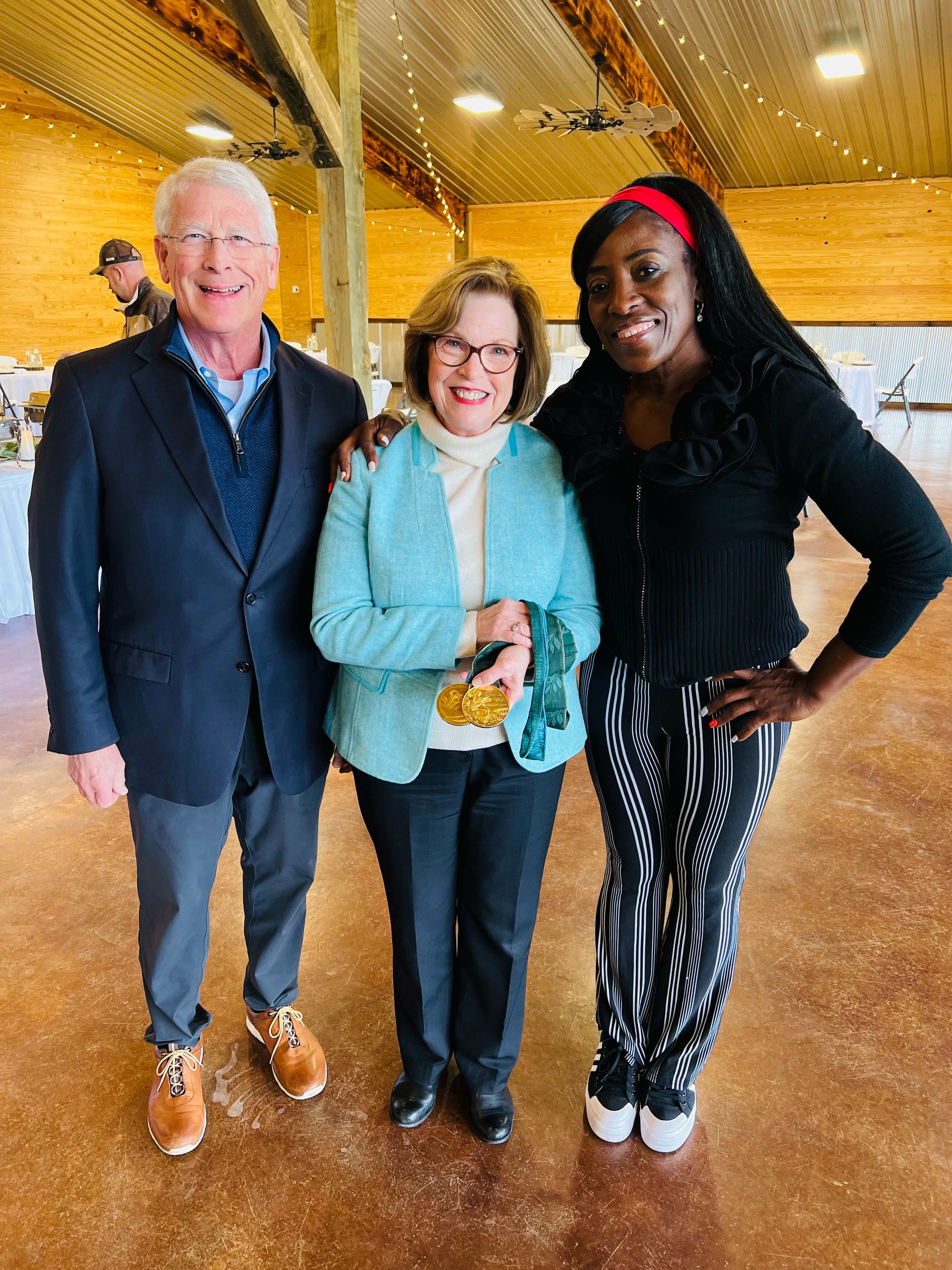 Wicker Honors Lucy Harris and Ruthie Bolton